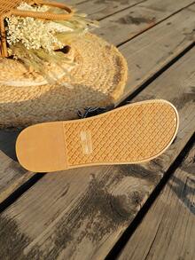 2026 New Elegant Women's Sandals, Crystal Leaf Design Pointed Toe Patent Leather Slingback Flats, Graceful Stiletto Toe-Exposed Slides - Black - View 7