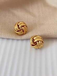 1 Pair Delicate Niche Petite Fashion Versatile Textured Knot Stud Earrings, Suitable For Women's Daily And Holiday Wear - Gold - View 3