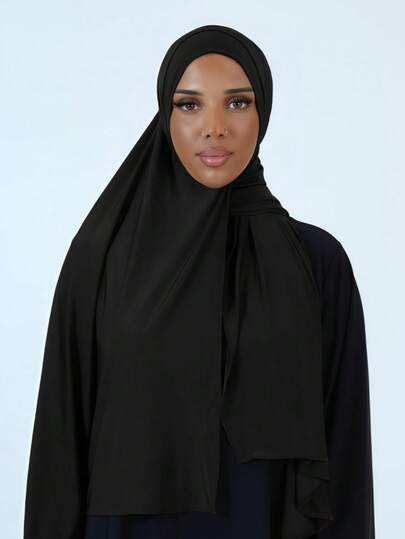 1条女士简约经典纯色优雅休闲围巾，优质针织粘胶面料，长款头巾式，适合日常生活、旅行和聚会。