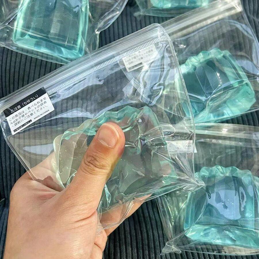 果凍捏捏樂 透明藍色布丁軟彈壓力緩解玩具 柔軟TPR材質慢回彈減壓玩具 適合成人緩解焦慮 感官玩具 辦公桌玩具 捏捏樂 紓壓玩具 捏捏樂 感官玩具