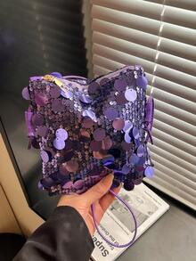 1个绗缝亮片翻盖PVC零钱包，时尚闪亮亮片手拿包，女士派对活动包，新款时尚链条斜挎包，闪亮亮片独特单肩包，适合女士宴会和派对出席 - 彩色 - 查看 6