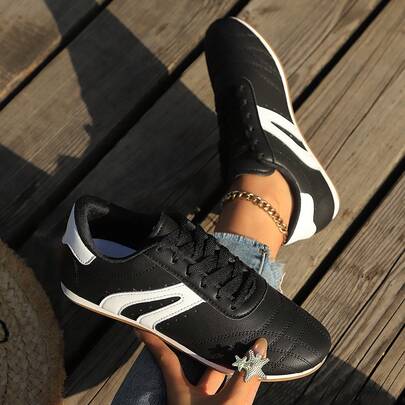 Women's New Lace-Up Sneakers, Plus Size Outdoor Shoes, Modern Fashionable Street & Campus Casual Sports Shoes