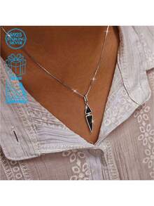 1pc Elegant & Fashionable 925 Silver Resin Triangle Pendant Necklace, Suitable For Women's Daily, Commuting, Also Can Be Given As Holiday Gift - Silver - View 1
