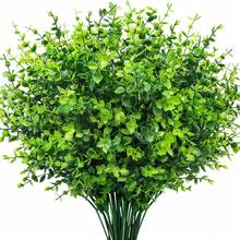 3株人造抗紫外线黄杨灌木 - 室内/室外装饰、婚礼和家庭花园的理想之选，户外抗紫外线仿真黄杨灌木草坪，8束，适用于农舍、家庭花园、办公室、露台、后院，人造松针圣诞花束仿真植物，适用于家庭、办公室、房间 - 綠色 - 查看 8