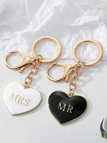 1pc Minimalist Personalized Alloy Black & White Heart Keychain, Couple Couples's Gift, Mr Mrs Heart Bag Charm - Multicolor - View 1