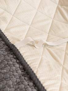 1PC Soft Plush Edge Sofa Protection Pad, Quilted Couch Cover For Single Seat, Pet-Friendly Furniture Slipcover With Non-Slip Design - Multicolor - View 9