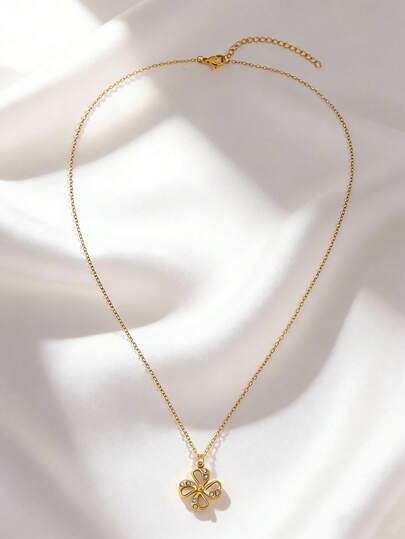 Camhanno 1 chiếc dây chuyền thép không gỉ thời trang tinh tế, kiểu dáng đơn giản, thanh mảnh với họa tiết hoa rỗng, thích hợp cho đi làm hàng ngày, hẹn hò ăn trưa, dự tiệc tối và các buổi gặp gỡ xã giao. Là lựa chọn quà tặng lý tưởng cho sinh nhật và các dịp lễ hội. Thiết kế thoải mái, bền chắc và không dễ phai màu, giúp nâng tầm phong cách của bạn một cách nhẹ nhàng.