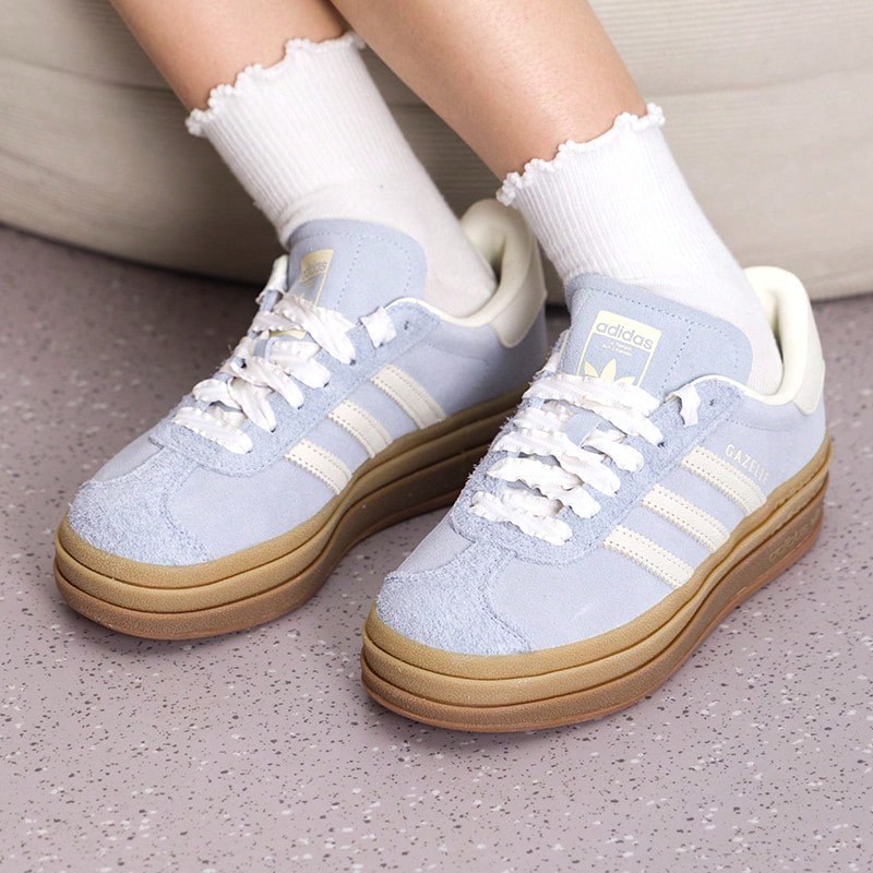 阿迪达斯 GAZELLE BOLD W 女鞋，休闲运动鞋 IH4210 - 顏色 - 查看 1