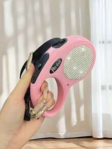 1 pieza Elegante correa retráctil para perro con cristales de diamante rosa, correa para mascotas de 10 pies duradera con mango ergonómico y clip para llavero, para uso en exteriores, correa de paseo con diamantes de moda y portátil para perros y gatos, necesidad de viaje, regalo de boda, cumpleaños, fiesta, Ramadán, suerte, Pascua, festival de música - Multicolor - Ver 4