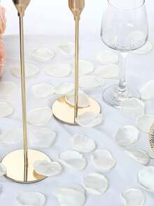 50/100/200/300 piezas Pétalos de rosa artificiales, pétalos de flores de seda falsa blanca para bodas, centros de mesa, confeti de fiesta, noche romántica y eventos nupciales, Día de San Valentín, aniversario, decoraciones de confeti para propuestas - Blanco - Ver 4