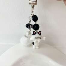 1pc Original Korean/Japanese Cute Cartoon Cat In Love Keychain, Furball Beaded Phone Strap, Backpack Charm, Keyring - Car Keychain, Cute Decor, Party Gift, Exquisite Gift, Mini Figurine, Birthday Gift, Holiday Gift, Christmas, April Fool's Day, Halloween - Multicolor - View 5