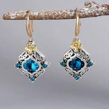 1 par de brincos vintage elegantes com pingente de zircônia azul em formato de diamante, um presente perfeito para aniversário de casamento feminino. Leves, luxuosos e graciosos, esses brincos são uma ótima opção de presente. - Prata - Ver 4