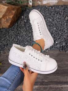 Zapatillas de lona casuales con cordones y diseño deshilachado, estilo de campus primavera/otoño 2026 para uso diario, suela de PVC cómoda y transpirable adecuada para todo el año - Blanco - Ver 3