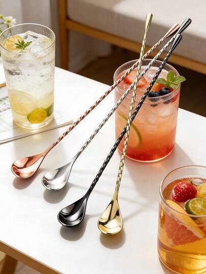 [Accesorios de barman] Juego de herramientas de barman de acero inoxidable, que incluye cuchara de mezcla larga, cuchara de cóctel y licorera de whisky. Accesorios perfectos para uso en bar o cocina