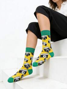 1 Pair Unisex Yellow Camera Printed Fashion Mid-Calf Socks, Suitable For All Seasons - Yellow - View 5
