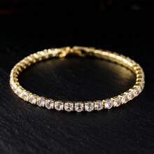 Bộ 3 vòng tay đồng hình trái tim mạ vàng 14K đính đá Zirconia nhân tạo, kèm theo bộ vòng tay hợp kim hình trái tim, phụ kiện thời trang đeo hàng ngày và quà tặng lý tưởng cho phụ nữ. - Vàng - Xem 8