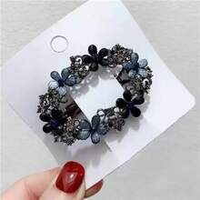 1pc Retro Spring Clip Hollow Alloy Hair Clip, Oval Luxury Rhinestone Hair Accessory - Multicolor - View 2