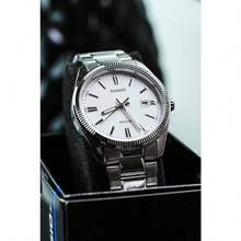 Casio 卡西欧经典男士腕表，白色表盘，不锈钢表带，50米防水，商务工作腕表 - 均碼 - 查看 4