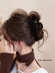 Retro Tie Dye Heart-Shaped Medium Hair Claw Clip, Versatile Hair Claw For Ponytail, Adds Volume - Multicolor - View 8