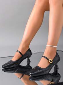 2026 Fashion Black Leather Shoes With Gold Cat & Square Toe Decor For Women - Black - View 5