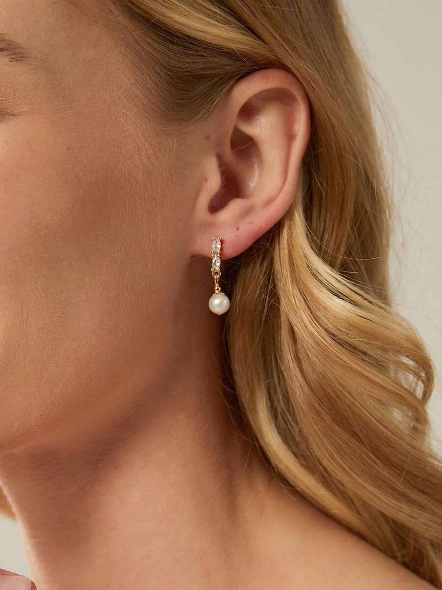 1 Pair Luxury Elegant Cubic Zirconia & Pearl Drop Earrings, Fashionable Jewelry Gift For Friends - Gold - View 1