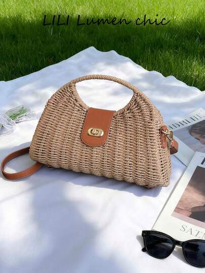 Esta bolsa de playa de paja color caqui presenta una correa para el hombro ajustable y desmontable, un diseño ligero y portátil con cierre de giro, y un diseño tejido elegante y versátil. Perfecta para unas vacaciones, la playa o de compras.
