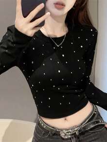 Camiseta Feminina de Manga Longa, Gola Redonda, Preta, com Detalhes de Strass e Alta Elasticidade - Preto - Visão 4