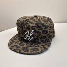 1顶男女通用H字母刺绣豹纹棒球帽，街头嘻哈帽，保暖防晒帽，格子平沿帽，休闲街头时尚百搭 - H - 查看 11