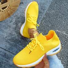 Women's Breathable Lightweight Sneakers - Low-Top Lace-Up Design For Summer, Lightweight Sole Suitable For Running, Walking, Tennis And Casual Wear, Fashionable And Comfortable Fitness Shoes, Fashionable Style, Soft Material, A Must-Have For Fitness Enthusiasts, Fashionable And Versatile Travel Shoes - 黃色 - 查看 4