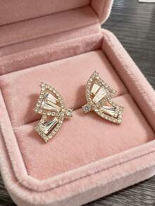 1 Pair Classic French Minimalist Fashion Butterfly Stud Earrings - Multicolor - View 6