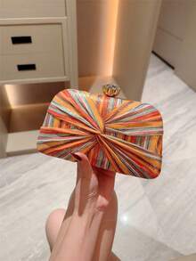 Túi Moonlit Eve, Túi đeo chéo sọc nhiều màu cam mùa hè, Túi cầm tay dự tiệc dây xích retro thời trang, Túi hộp vuông nhỏ, Thích hợp cho các cô gái dự tiệc, cô dâu, sinh viên đại học, người trẻ chuyên nghiệp, Đa năng cho tiệc tùng, dạ hội, đám cưới, Phối hợp hoàn hảo với phụ kiện dự tiệc, Họa tiết được gửi ngẫu nhiên. - trái cam - Xem 6