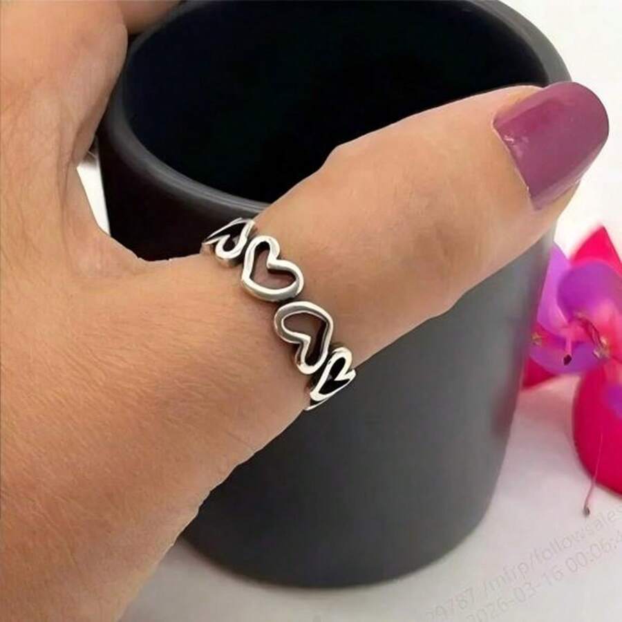 优雅心形戒指,适合订婚、结婚、派对等场合,奢华镂空心形戒指,四季皆宜,通用珠宝配饰 - 銀色 - 查看 1