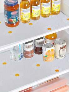 1/2 Roll Daisy Pattern Kitchen Cabinet Shelf Liner, Adhesive-Free Drawer Mat, Non-Slip Refrigerator Pad, Waterproof EVA Fridge Mat, Cabinet Liner, Easy-Clean Dining Mat - Multicolor - View 4