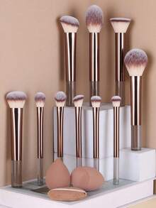 15件套化妆刷套装，包含散粉刷、腮红刷、高光刷、眼影刷、睫毛刷、眼线刷、斜角美妆蛋、圆形美妆蛋、圆形粉扑、三角形粉扑、三角形粉底液混合美妆蛋、美妆工具、化妆刷套装、化妆刷套装、化妆刷套装、完整化妆套装、化妆刷套装、化妆刷套装、化妆礼盒、套装、赠品、专业化妆刷、完整化妆套装 - 咖啡棕 - 查看 9