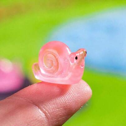 5/10/20/50pcs Micro Realistic Snail Model, Micro Creative Decor, Glow-In-The-Dark DIY Resin Accessories, Spring/Summer Yard, Garden, Lawn Decor, Suitable For Outdoor, Restaurant And Bedroom Decoration