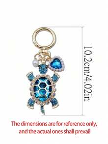 Móc khóa hình rùa bằng hợp kim kẽm với ngọc trai và thiết kế hình trái tim, lấy cảm hứng từ đại dương, thích hợp làm quà tặng Ngày Valentine, Ngày của Mẹ, Ngày của Cha, Ngày Quốc khánh, cho những người yêu thích biển. Móc khóa dễ thương và bền chắc cho túi xách, phụ kiện xe hơi, quà tặng cho bạn bè và gia đình. Mặt dây chuyền hình động vật biển đính đá. - Nhiều màu - Xem 9