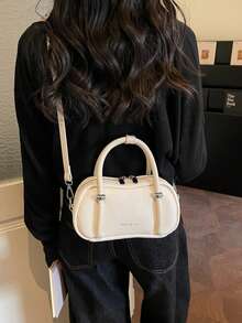 Women's Handbag Modern Style Exquisite Hardware Buckle Design Soulder Bag Simple And Versatile Urban Commuter Style Adjustable Strap Crossbody Bag - Beige - View 5