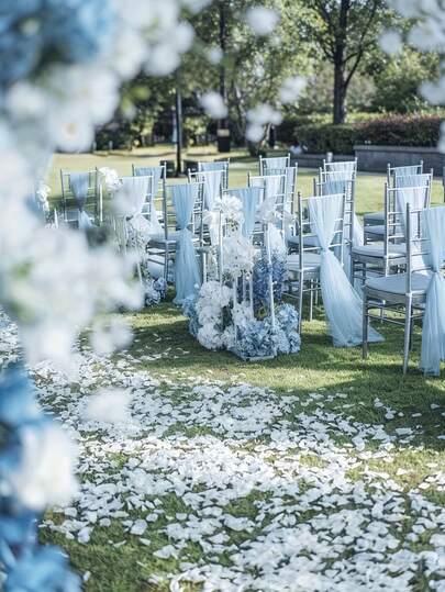 1200片奶油白色丝绸玫瑰花瓣，奢华人造闪光装饰，无异味且柔软。适用于婚礼、求婚、新娘送礼会、情人节、周年纪念日、生日、卧室装饰、婚礼通道、照相亭和其他浪漫场合。