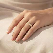 1 件不锈钢星形水晶镶嵌时尚不褪色戒指，优雅情侣戒指适合所有季节 - 單圈金色 - 查看 3