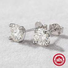 1 Pair Elegant Moissanite 925 Sterling Silver 4-Prong Stud Earrings, Suitable For Anniversary, Birthday, Wedding Gift - Silver - View 5