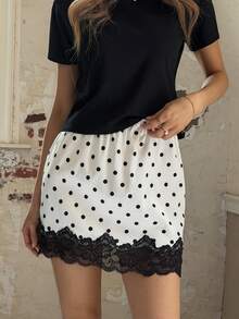 Chân váy chấm bi đen nền trắng mới, thiết kế kiểu Pháp cổ điển với eo chun, viền ren đen, dáng ngắn gợi cảm. - Màu be - Xem 4