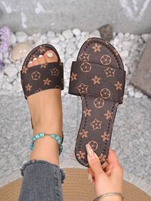 Sandal đế bằng một mảnh kiểu retro mới năm 2026 dành cho nữ, dây xích kim loại họa tiết hoa, chống trơn trượt, chống mài mòn, dép lê mùa hè sang trọng, chất liệu có họa tiết, thoải mái, thoáng khí, đa năng cho đi làm, hẹn hò, mặc hàng ngày, đi biển. - màu nâu - Xem 15