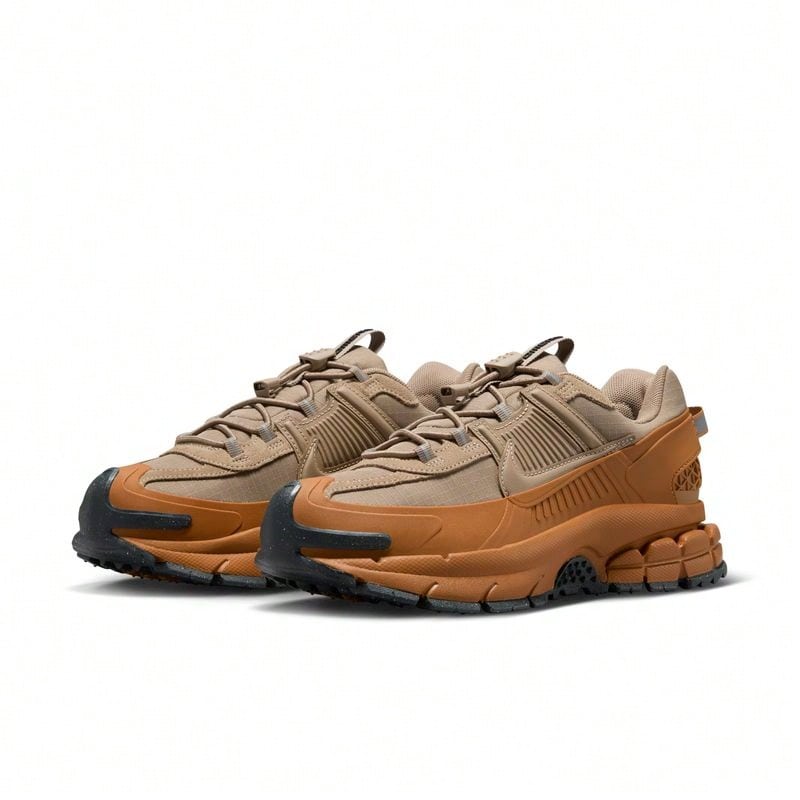 Giày thể thao nữ Nike W ZOOM VOMERO ROAM HQ2181-200 - Gạo/Lúa - Xem 1