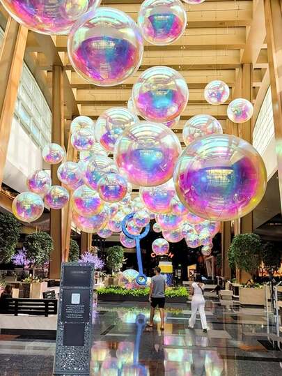 6个10英寸和22英寸彩色透明4D铝箔气球，适用于生日派对、新娘送礼会、周年纪念、婚礼、婴儿派对、活动装饰