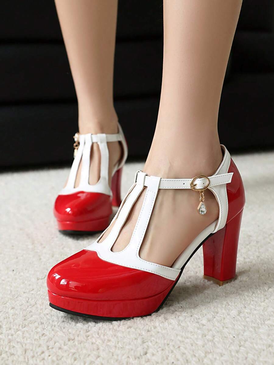 Tacones altos de plataforma con estilo Lolita para mujer, con hebilla de tobillo, cadena de perlas, volantes y lazo - Rojo - Ver 1