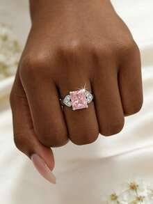 1枚高品质优雅长方形合成立方氧化锆四爪镶嵌女士结婚戒指 - 完美珠宝礼物 - 周年纪念、订婚、结婚戒指 - 圣诞节、情人节礼物 - 粉色 - 查看 4