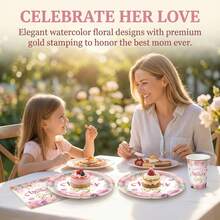 Bộ đồ ăn dùng một lần 81 món với chủ đề bó hoa hồng Ngày của Mẹ bao gồm 20 đĩa ăn tối, 20 đĩa tráng miệng, 20 cốc giấy, 20 khăn ăn và một khăn trải bàn. Bộ đồ ăn tiện dụng này rất phù hợp cho cắm trại, dã ngoại, tiệc nướng ngoài trời, đám cưới và tiệc sinh nhật. - Nhiều màu - Xem 7