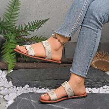 2026新款复古花卉金属链条一体式平底凉鞋，防滑耐磨，夏季奢华休闲拖鞋，质感舒适透气，通勤、约会、日常穿着皆宜 - 米色 - 查看 3