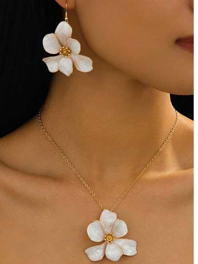 French Milky White Floral Earrings & Necklace Set, Luxury Enamel Flower Elegant Niche Commuter Jewelry Gift For Women