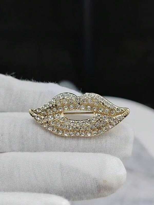 1pc Unique Red Lip Brooch, Alloy Crystal Luxury Lapel Pin Suit Decor Accessory, White